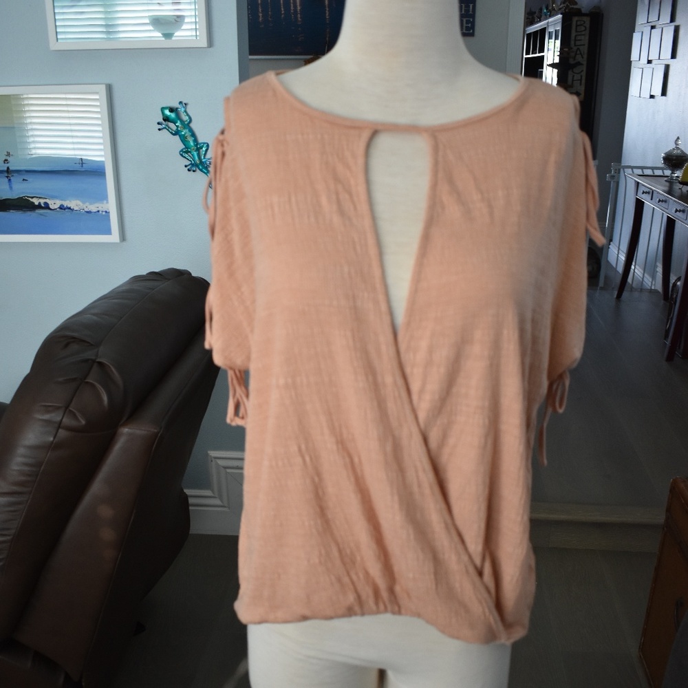 Miss Love Cold Shoulder Top